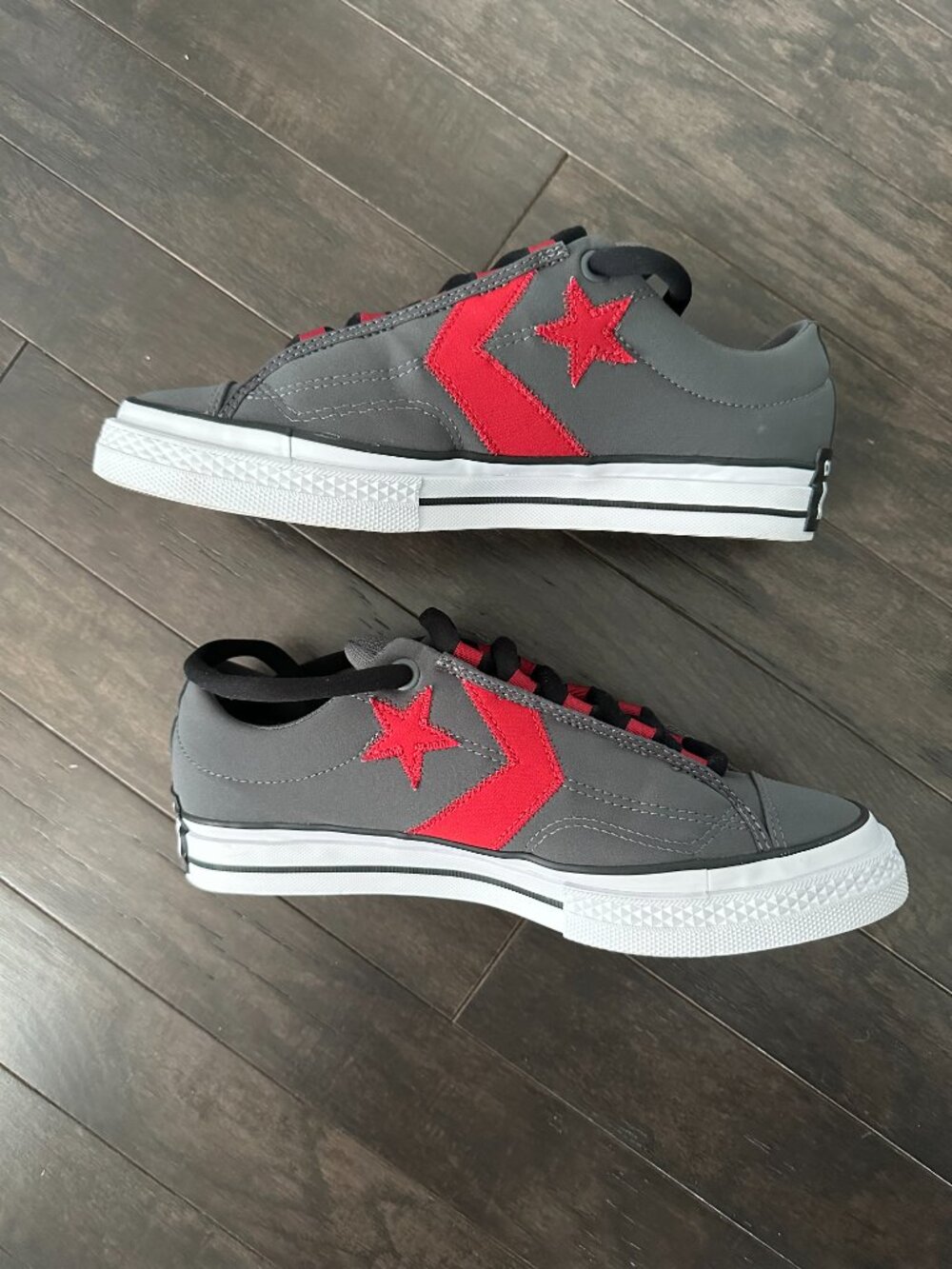 Converse Star Player 76 Low 'Puff - Dark Matter' Gray & Red US Men's Sz 10 Shoes - Picture 6 of 9